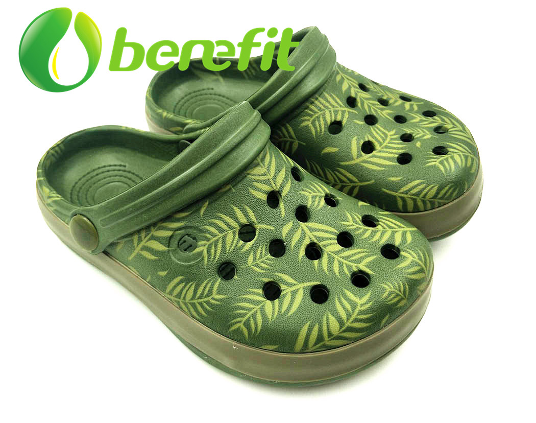 Zapatos de jardín antideslizantes en estilo impermeable y zuecos de EVA