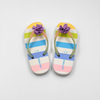 Chanclas rayadas del arco iris de los niños al por mayor con el encanto de la flor 3D