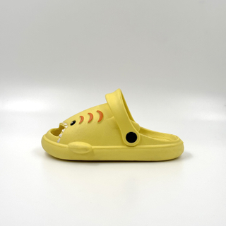 Slipers de duchas de zapatillas de interior de Eva Amarilla 