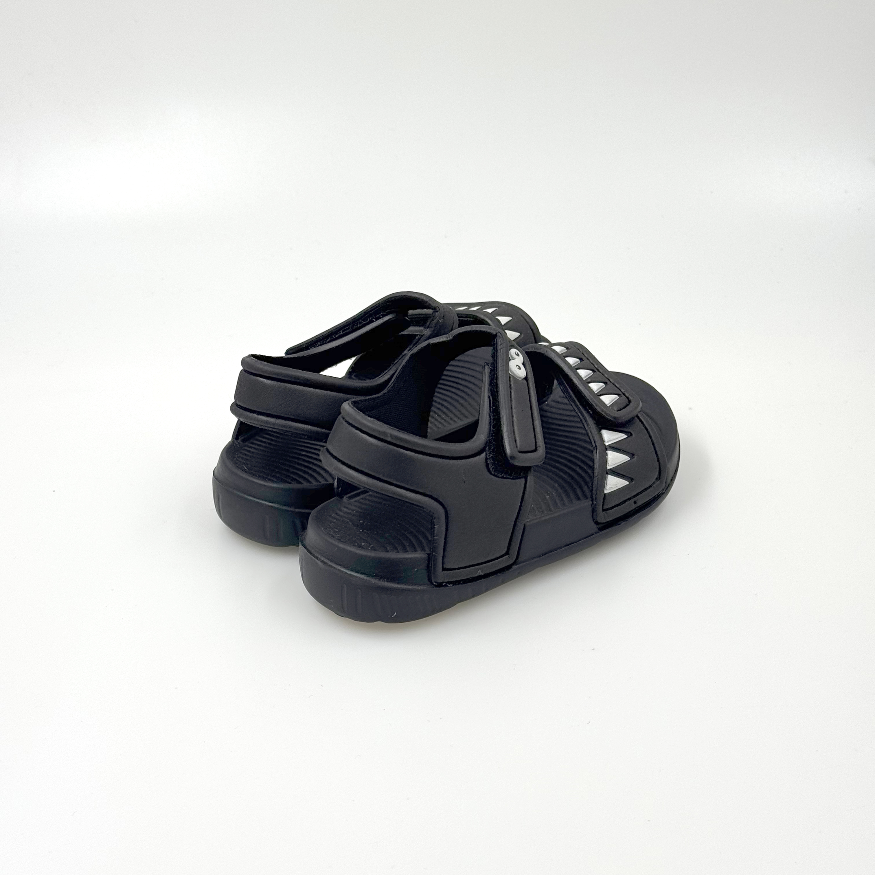 SANDALIAS NEGRAS LINDAS EVA PARA NIÑOS SANDALIAS NEGRAS DE DISEÑADOR SANDALIAS NEGRAS ELEGANTES