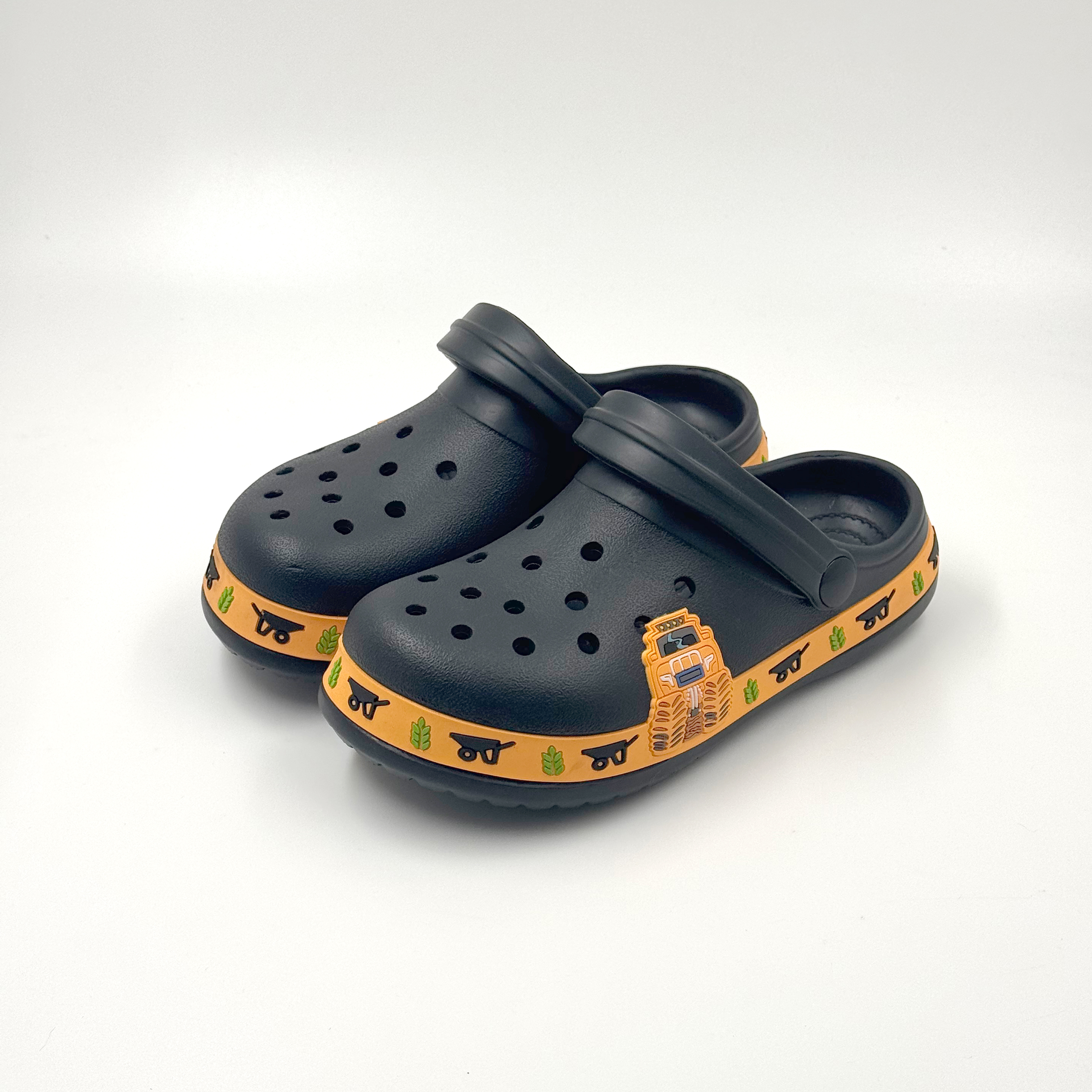 Zuecos negros Zuecos personalizados Zuecos deslizantes