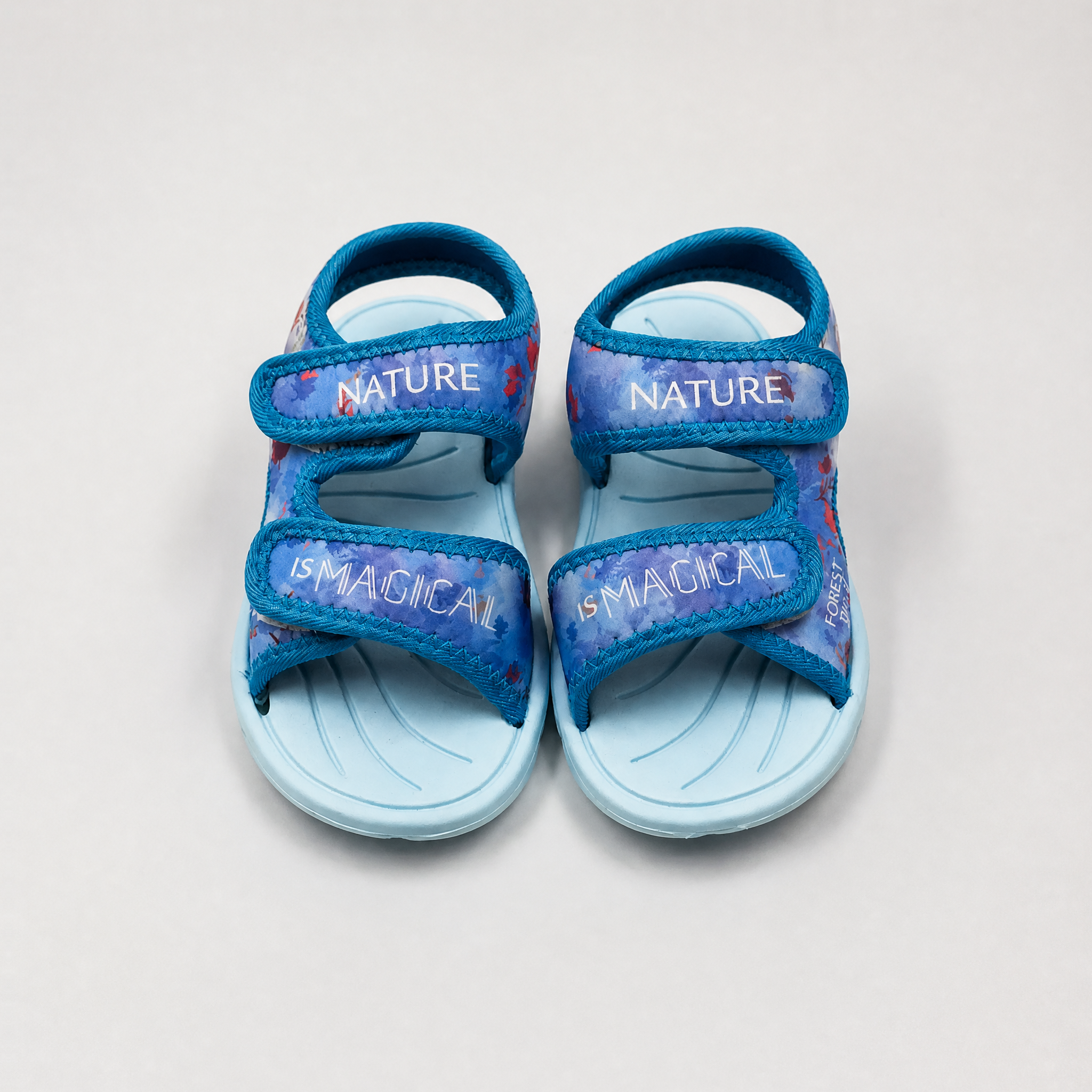 Sandalias deportivas para niños azules al por mayor con correas ajustables