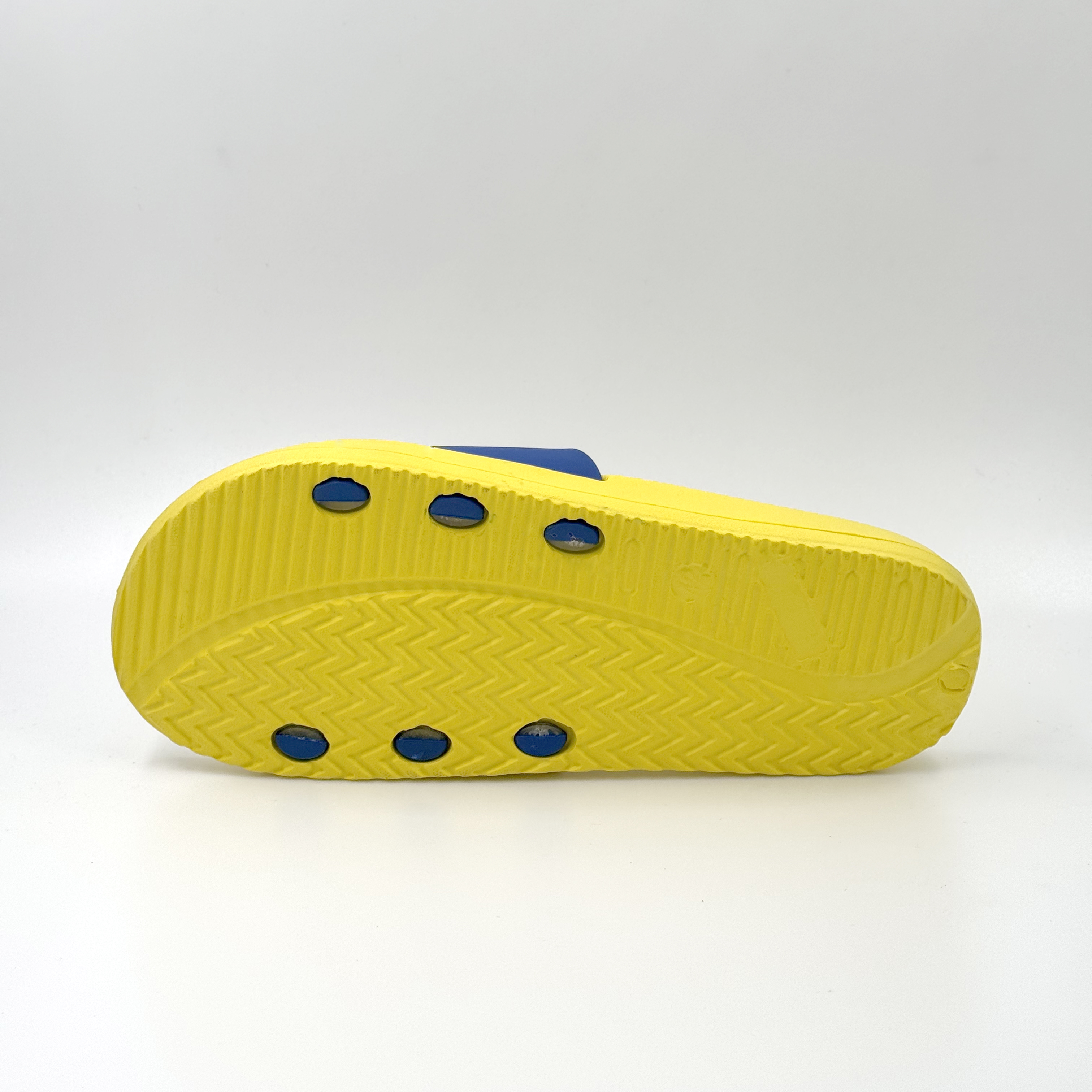 ZAPATILLAS DE INTERIOR PARA HOMBRE LAS MEJORES ZAPATILLAS PARA HOMBRE 