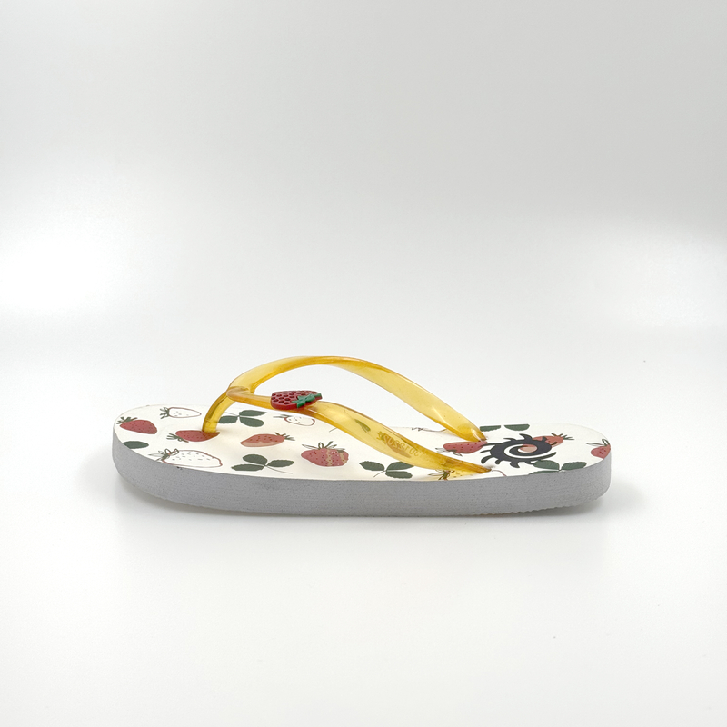 Niños Beach Anti Slip Flip Flop cómodos zapatos estampados de fresa 