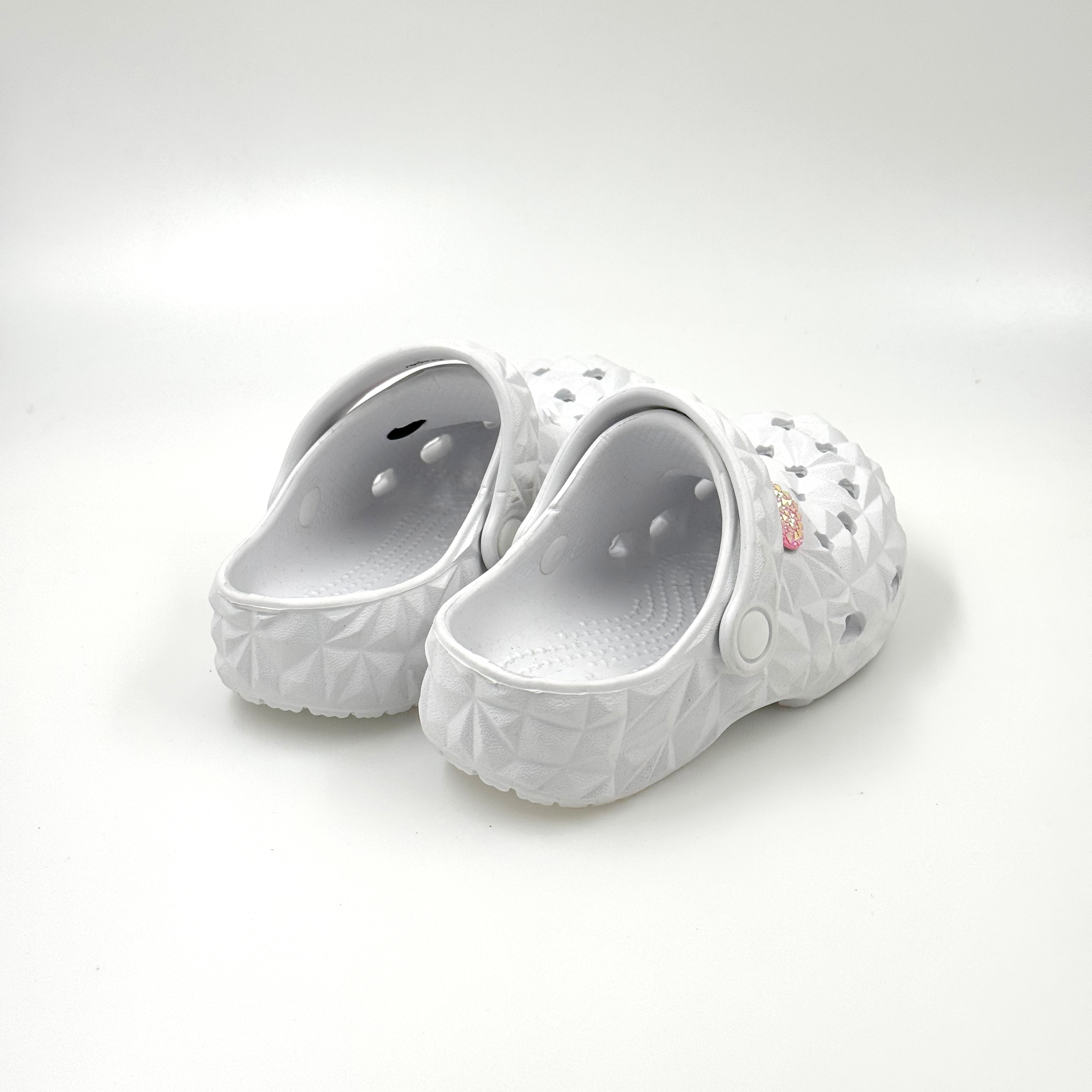 ZUECOS DE MODA ZUECOS DE EVA FORMA DE DIAMANTE 