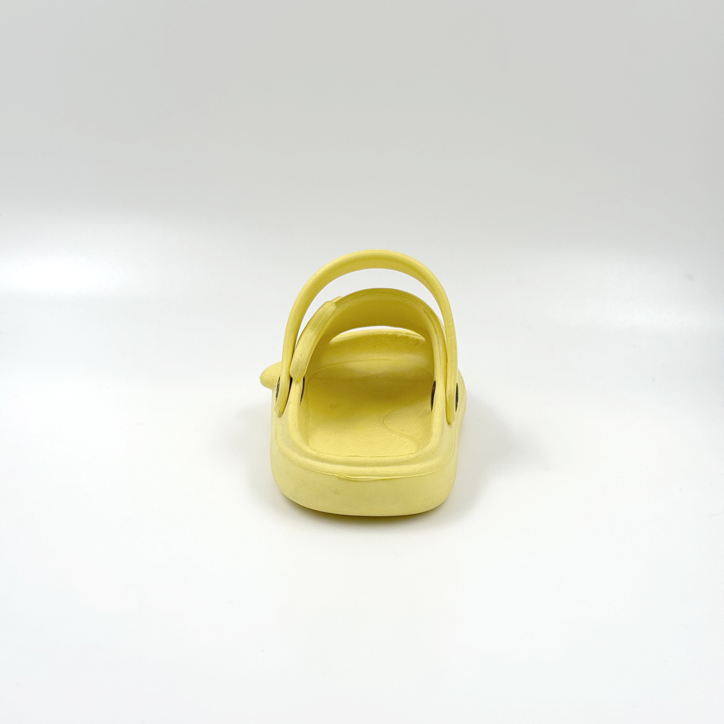 Slipers de duchas de zapatillas de interior de Eva Amarilla 