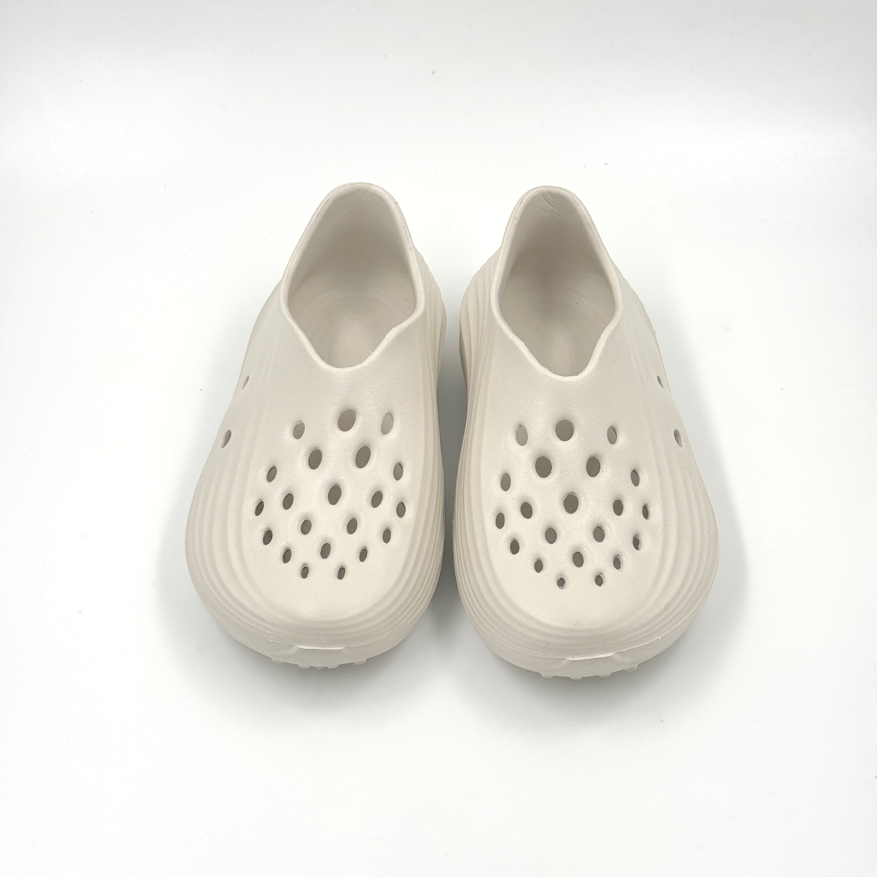 Zuecos de moda Zuecos de verano Zuecos sin cordones