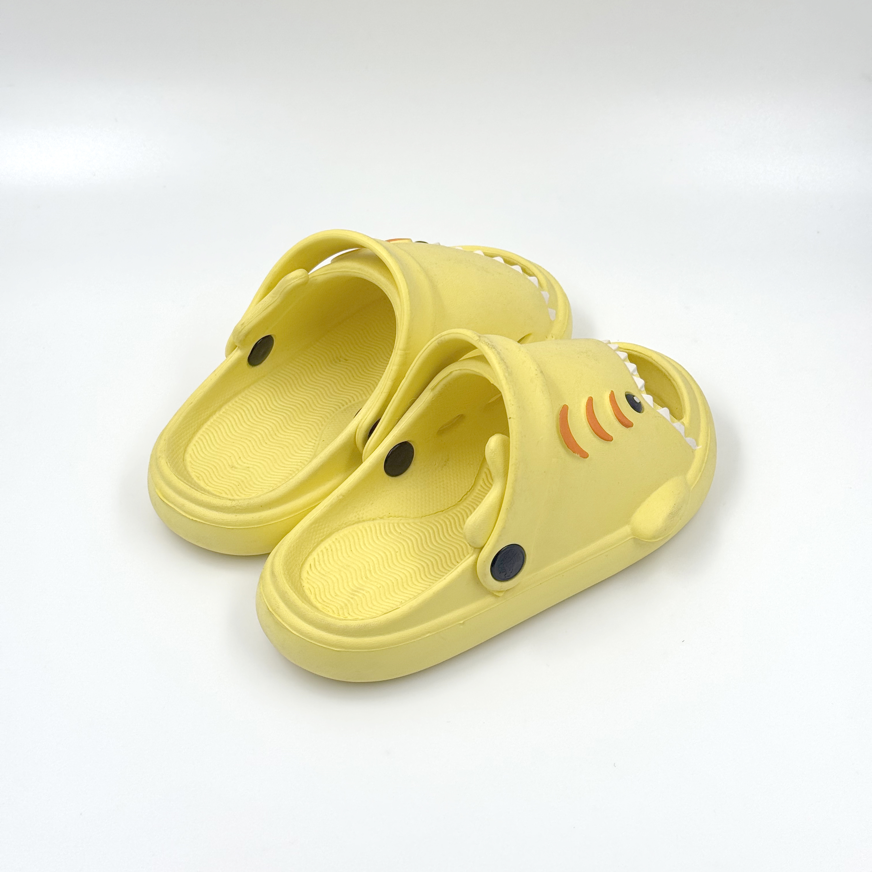 Slipers de duchas de zapatillas de interior de Eva Amarilla 
