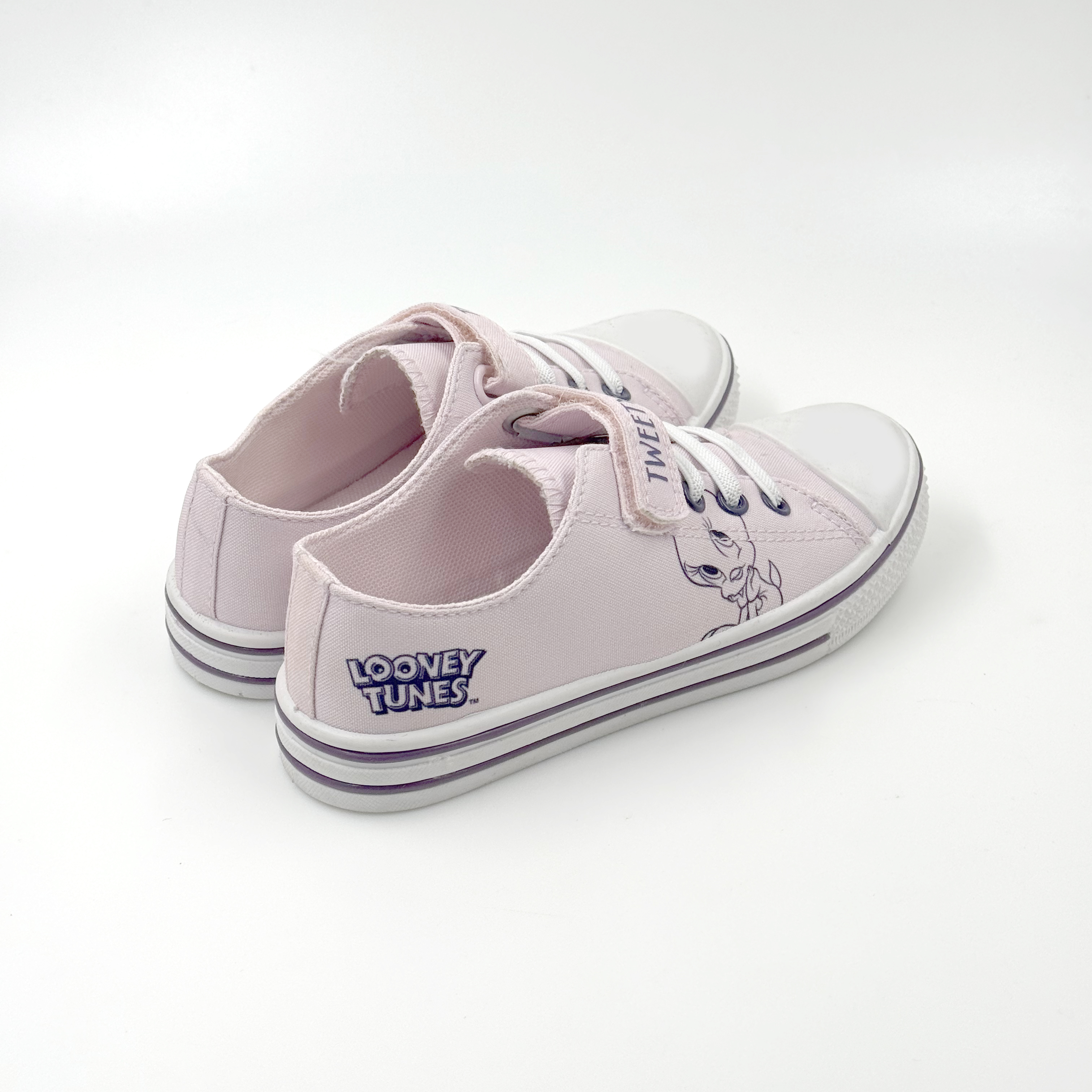 Zapatillas rosas Lindas zapatillas para combinar con vestidos
