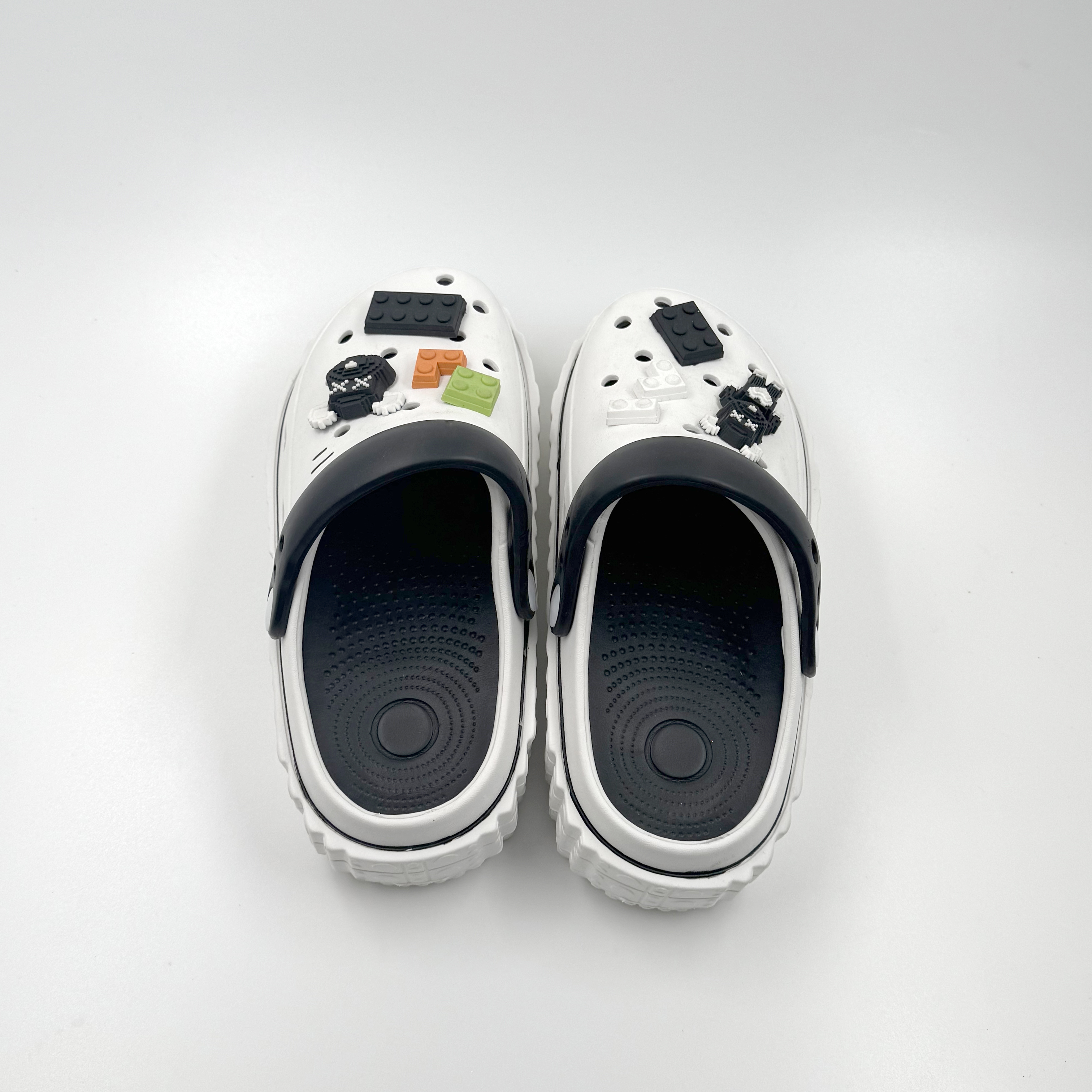 Mujeres zapatos en blanco y negro Corbas cómodas Kaws zapatos