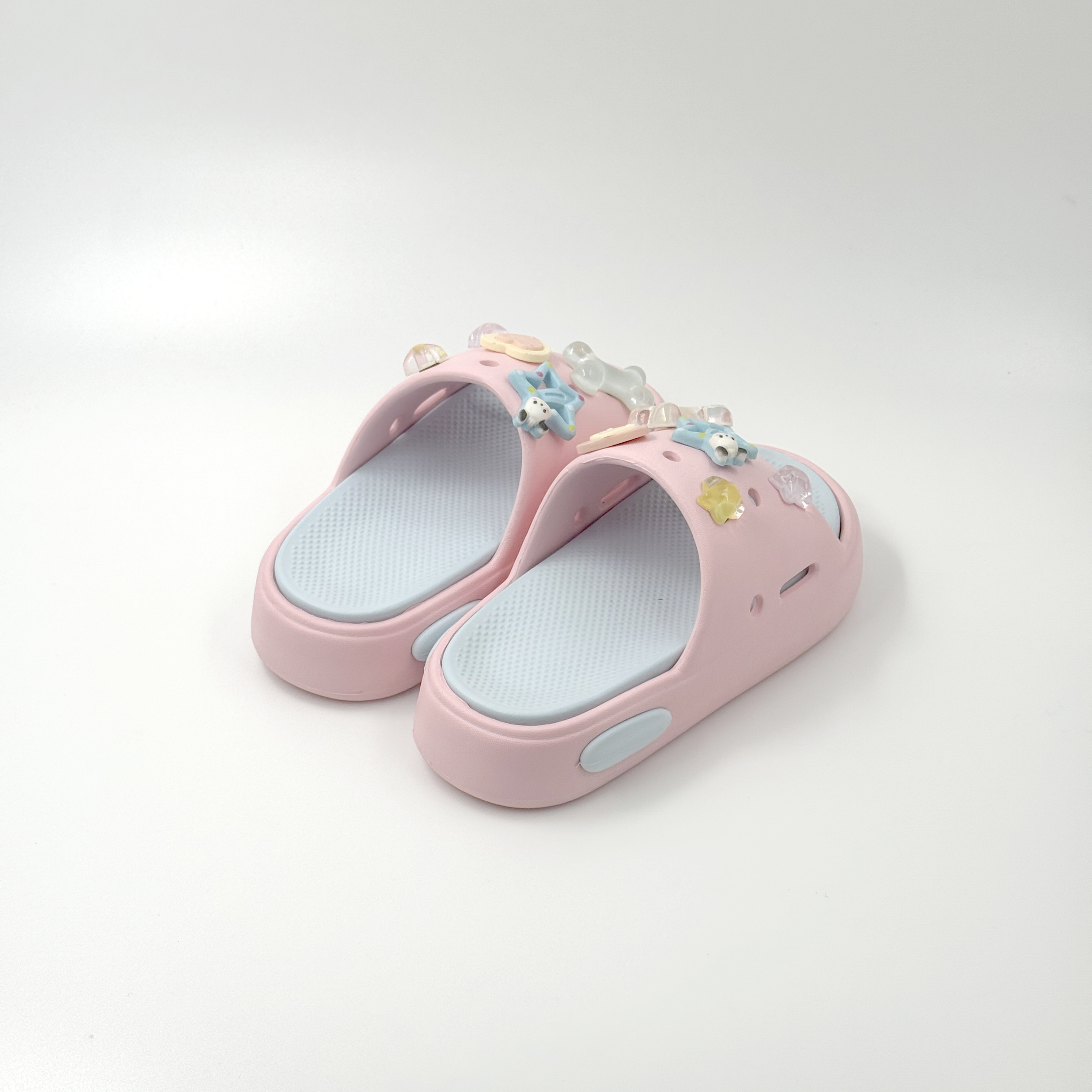 Zapatos de la casa rosa para niños 