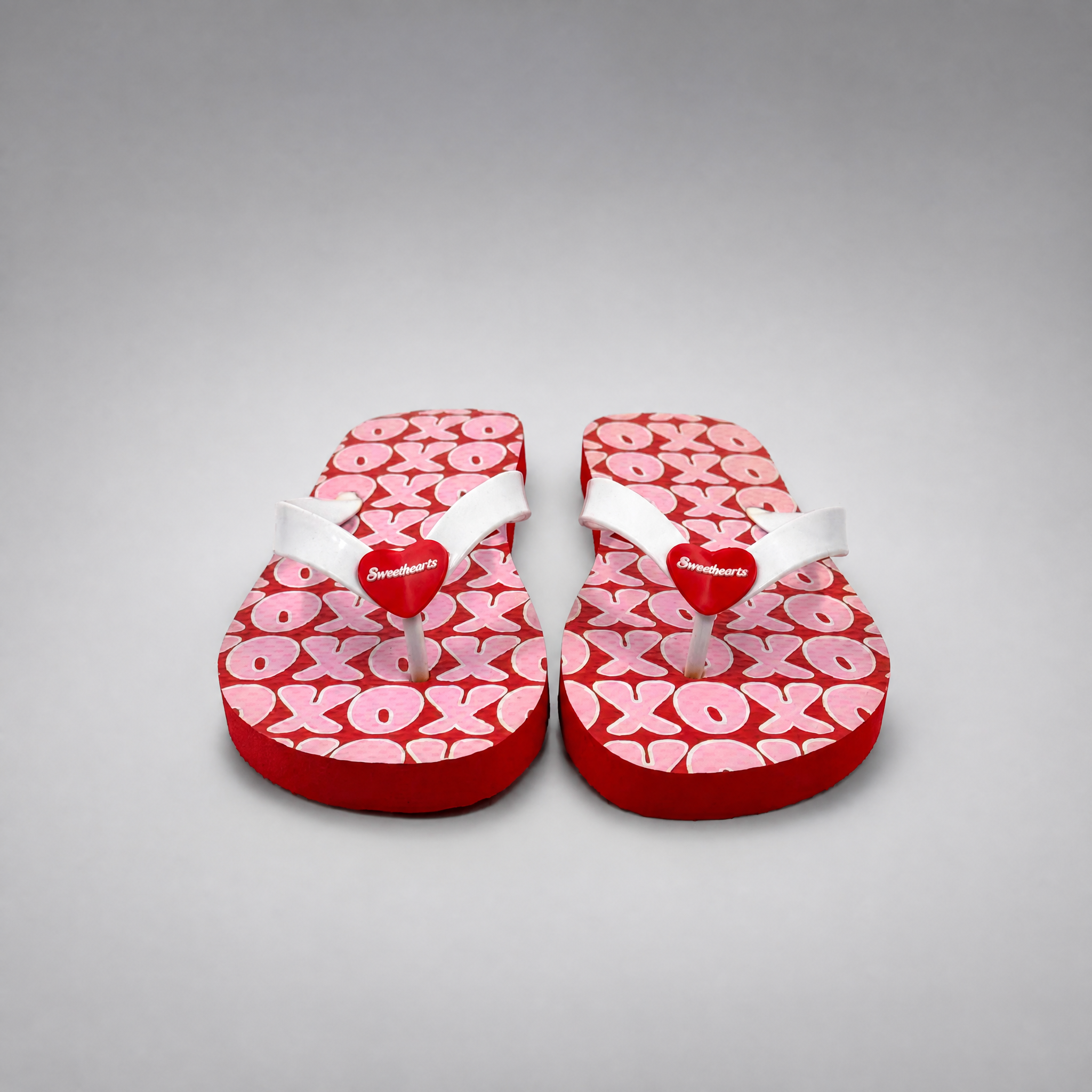 Venta al por mayor Chanclas con estampado Sweethearts XOXO para mujer