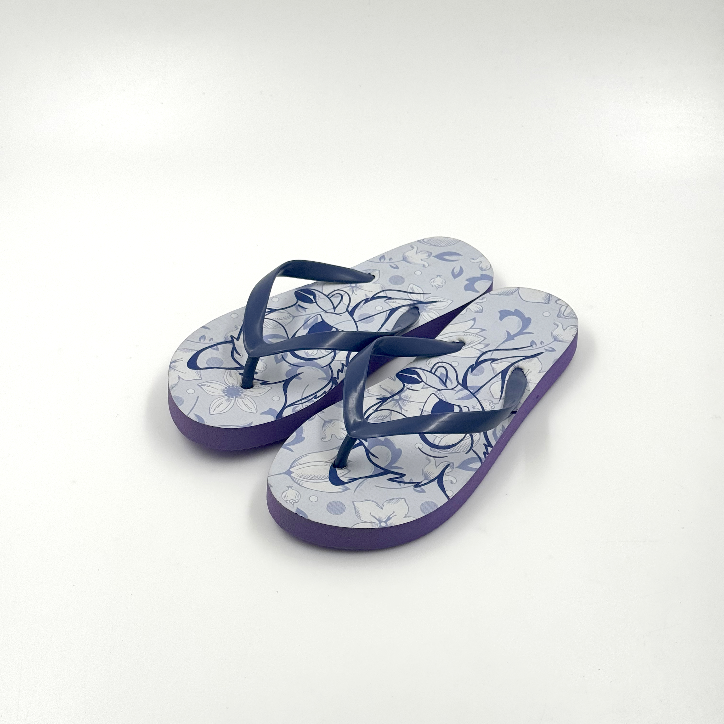 Chanclas para niños con estampado floral azul al por mayor con correas oscuras