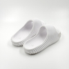 Slipper de diseñador de mujeres zapatillas de moda zapatillas populares 