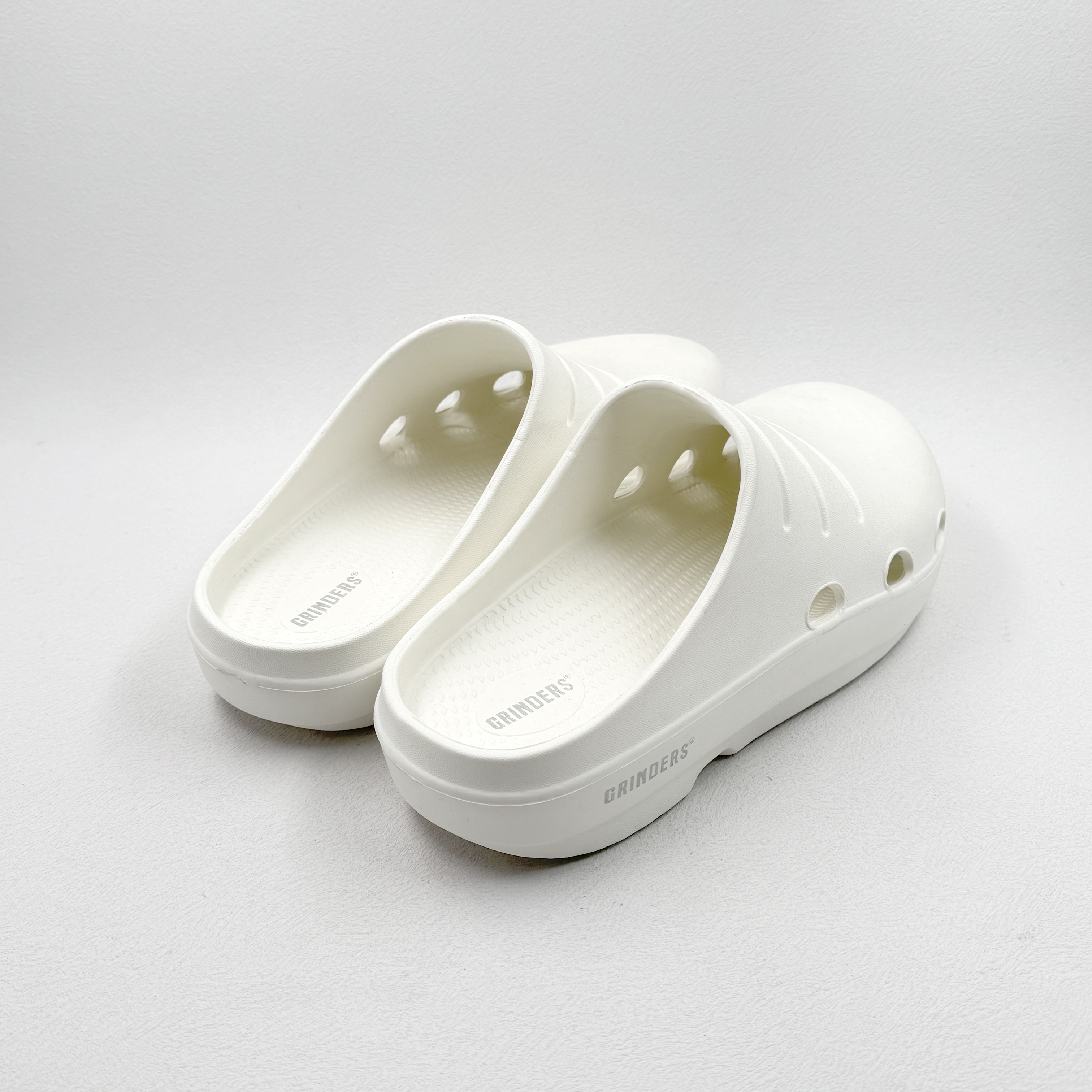 Hombres Adicane Tobado blanco Diapositivas Men se deslizan en zapatos