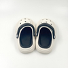 zapatos blancos y negros zuecos niños zuecos geniales