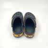 Zuecos negros Zuecos personalizados Zuecos deslizantes